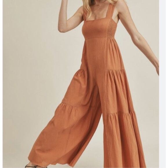 Very J Pants - NWT Very J Wide Leg Palazzo Jumpsuit Women’s Sz Large Camel Orange Smocked